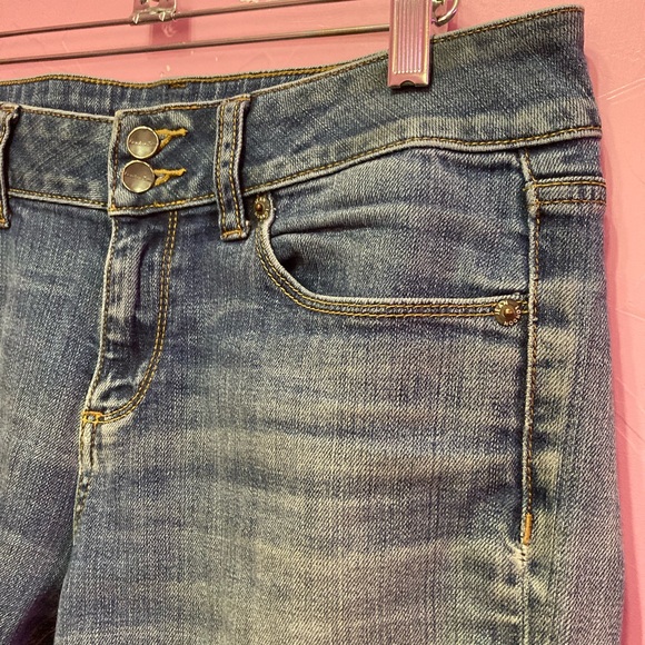 🥰 VS Hipster Size 10 Cutoff Shorts 🩳 - Picture 6 of 10